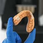 Impresión 3D dental en clínica: cómo pasar a un flujo híbrido sin perder calidad